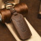 Premium Leder Schlüsselhülle / Schutzhülle passend für Volkswagen (V9X) Schlüssel inkl. Zubehör